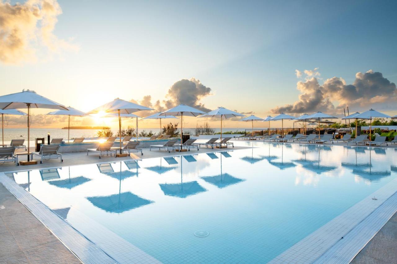 The Mora Zanzibar Hotel Matemwe  Exterior photo The Beach Club at Atlantis Paradise Island
