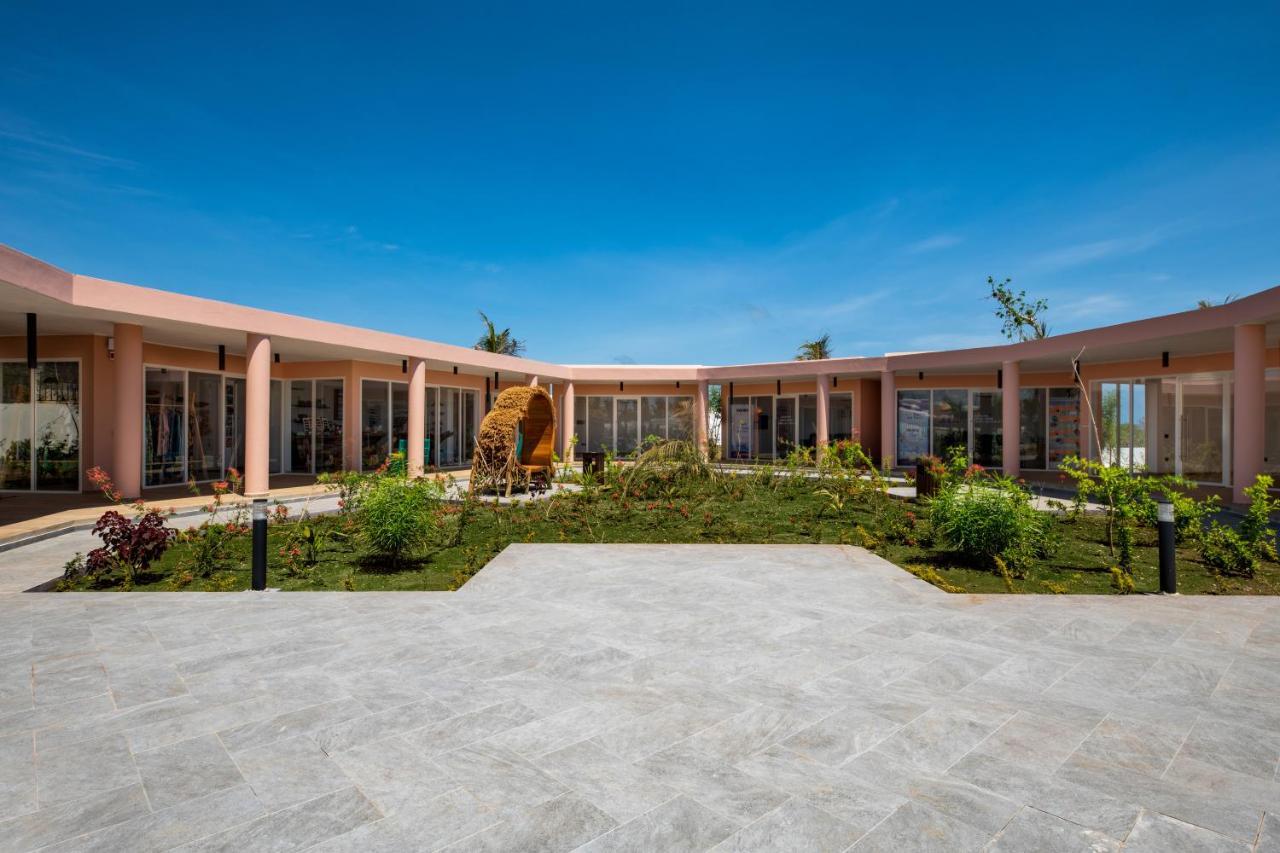 The Mora Zanzibar Hotel Matemwe  Exterior photo The new building of the National Museum of the Republic of the Congo